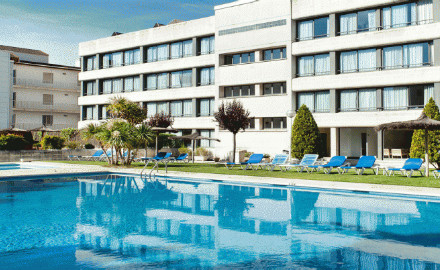 Piscine d'un des hôtels Catalonia