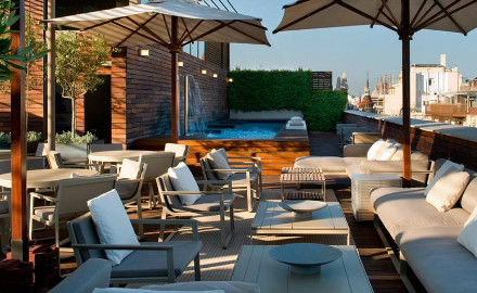 Terrasse de l'hôtel Omm