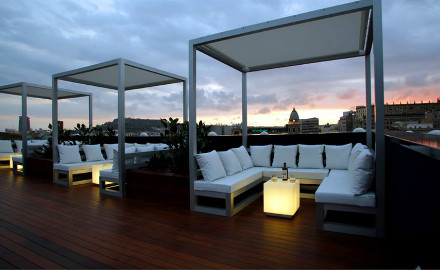 Terrasse de l'hôtel Ohla