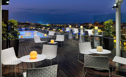 Terrasse de l'hôtel H10 Marina Barcelona