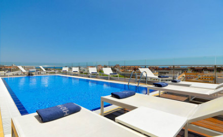 Terrasse de l'hôtel H10 Marina Barcelona