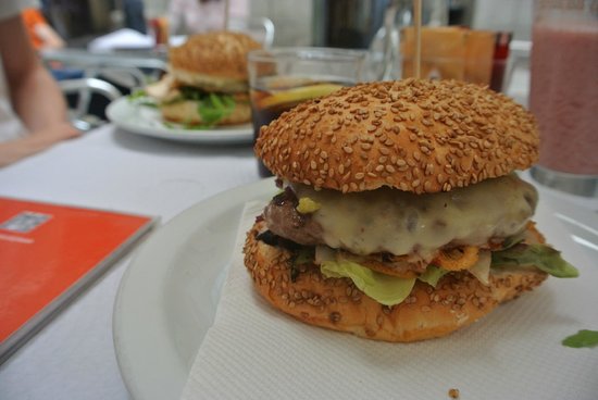 Le burger exquis